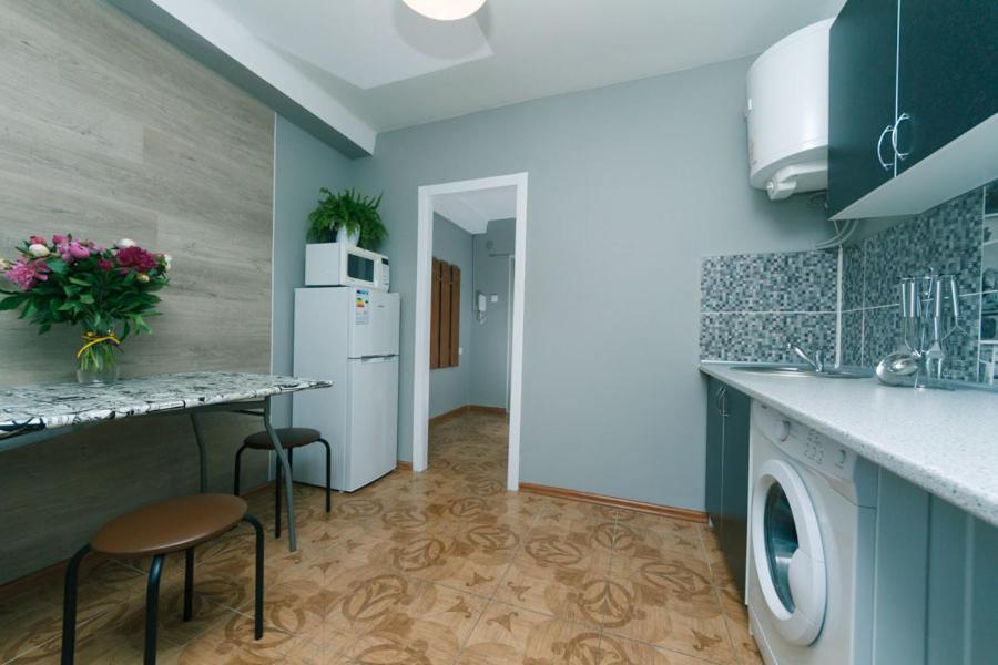Near Dream Town Apartment Kyiv